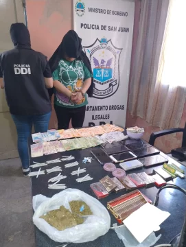 WhatsApp-Image-2024-09-20-at-20.09.27-3-271x360