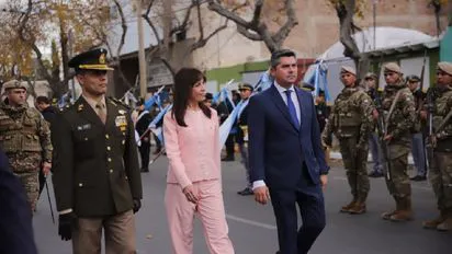 susana-laciar-marcelo-orrego-acto-fundacion-san-juanjpeg