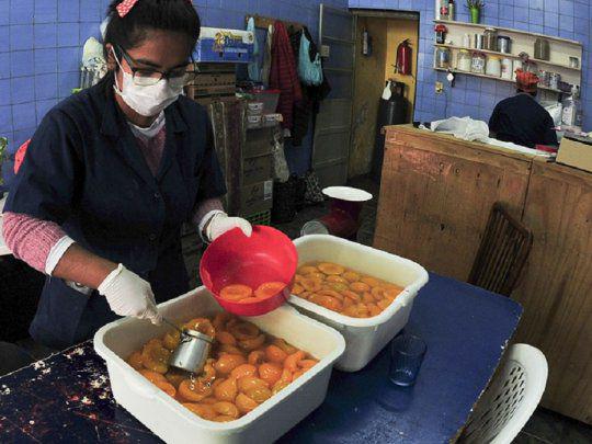 el-bono-los-trabajadores-comunitarios-sera-5000