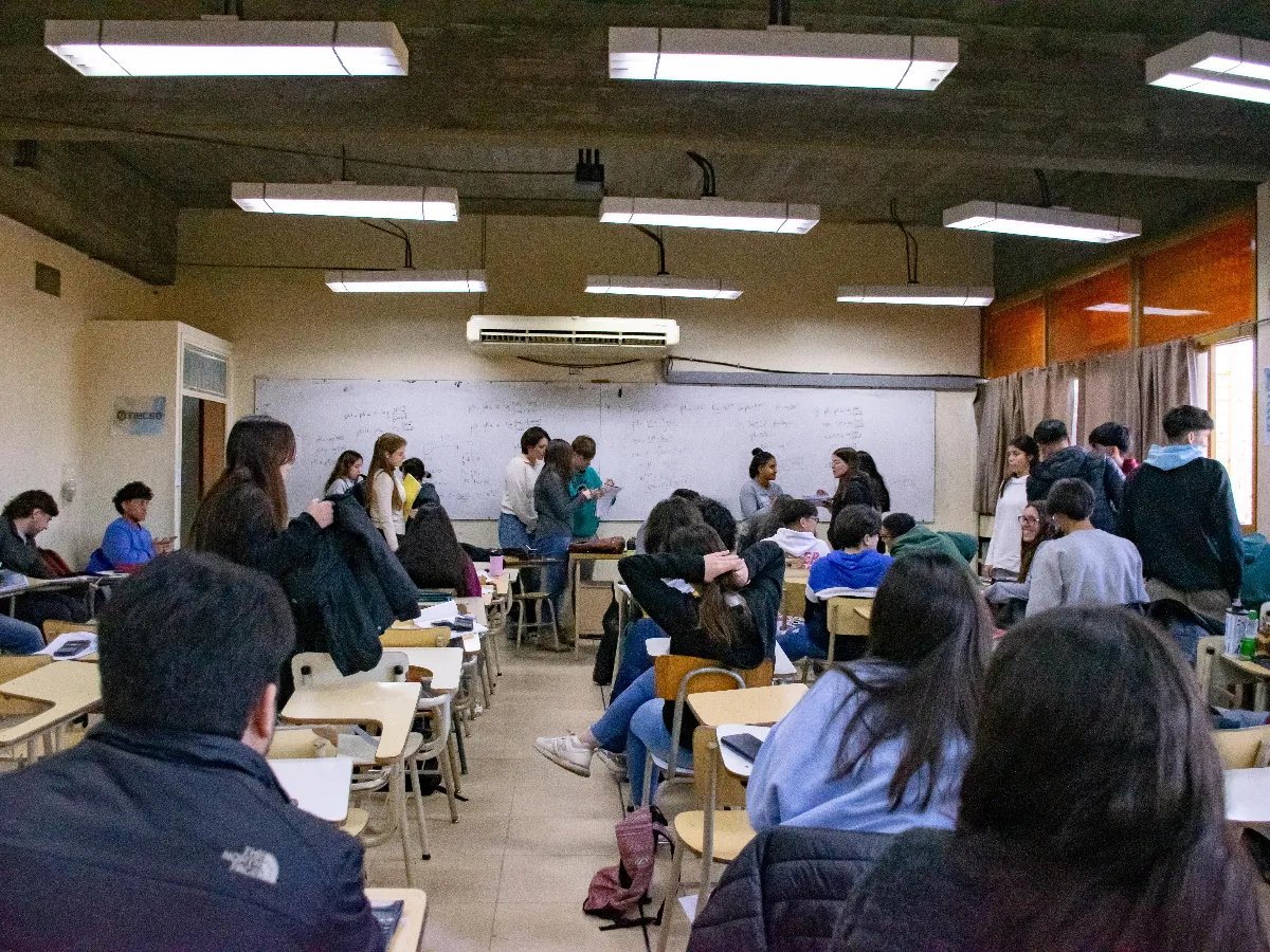 2025-04-161009_slide_9212 (1)