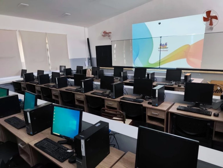 ccb423967c8a071638664b3c1f85ca6b_L