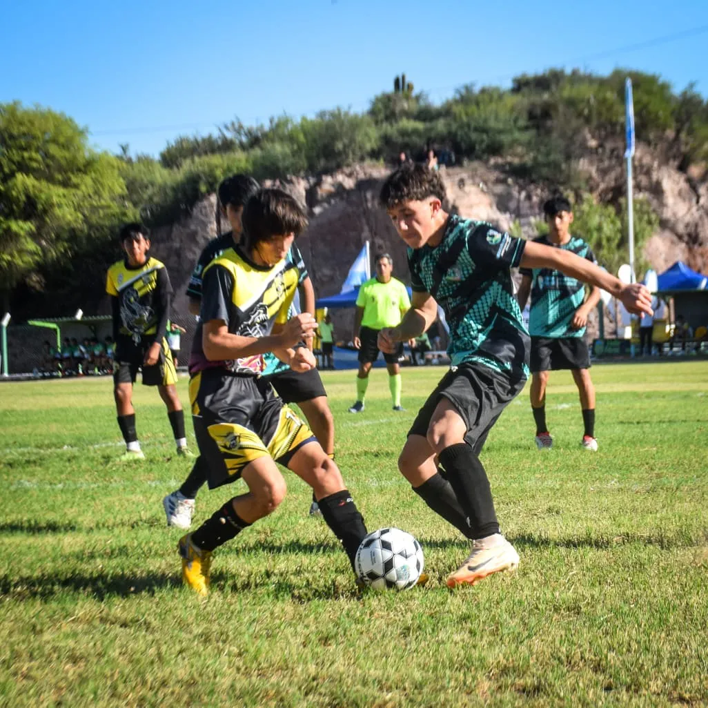 468600285_990083199813303_681705258746397684_n