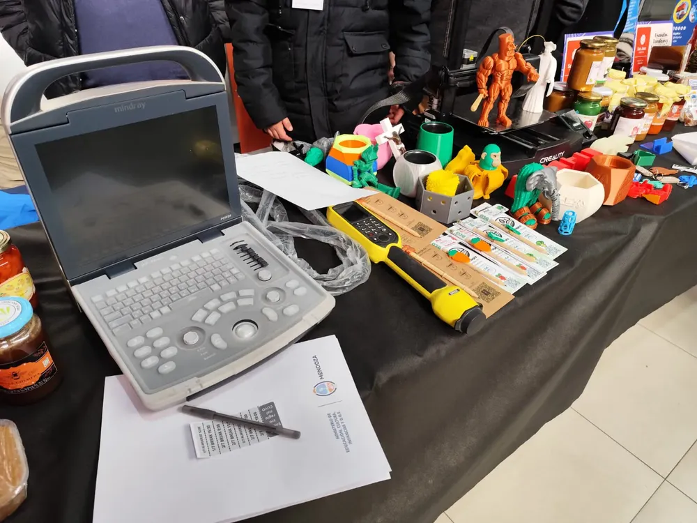 a54f4916-5f17-48bd-9d02-0352b220a3a6