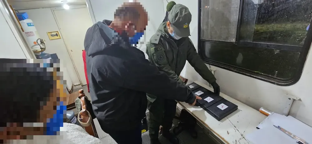 tucuman-_cocaina-_4_kilos-_plasticos