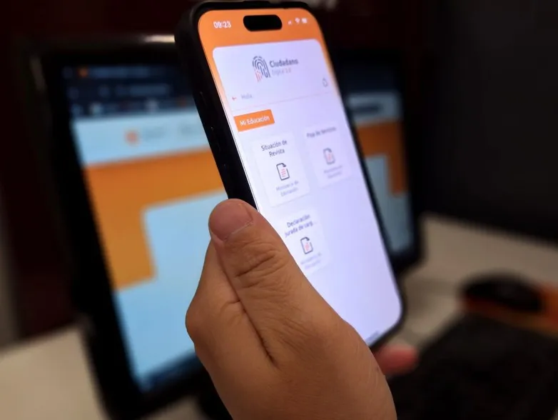 19dbfdaf7be5b4acfaf409085aafbff0_L