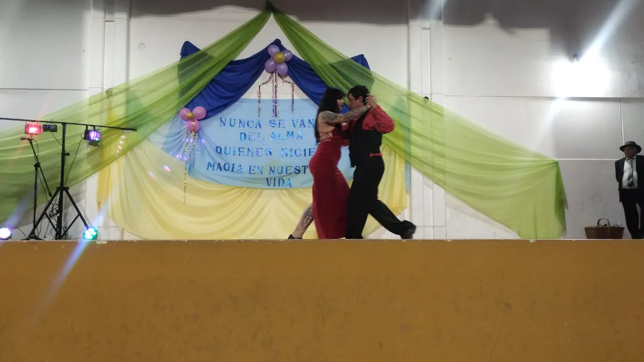 fa1c47df-2021-42b8-800c-d80583c9bdef