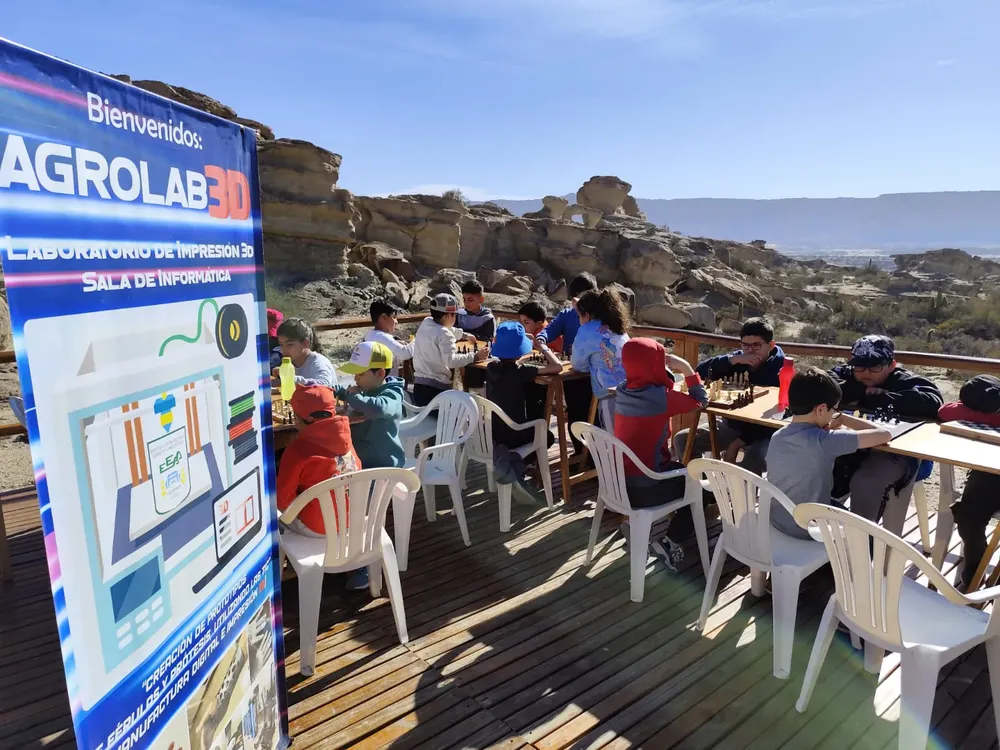 eba70819-c888-4de1-8fc7-0d1ed4e8ed94