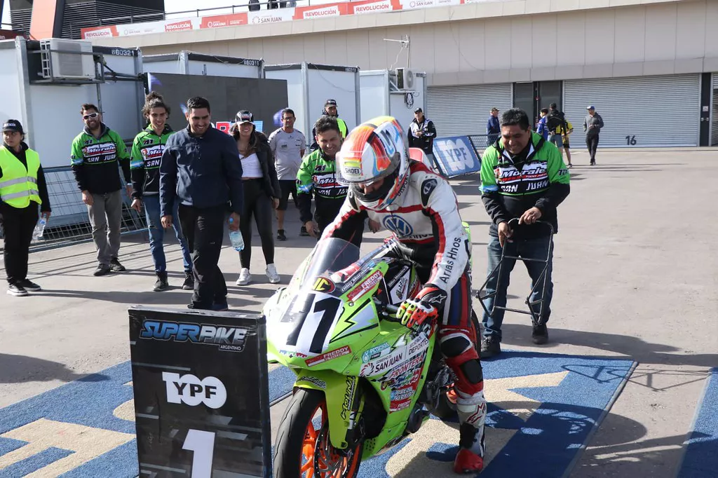 52414151308_c4ff8fb8bf_b