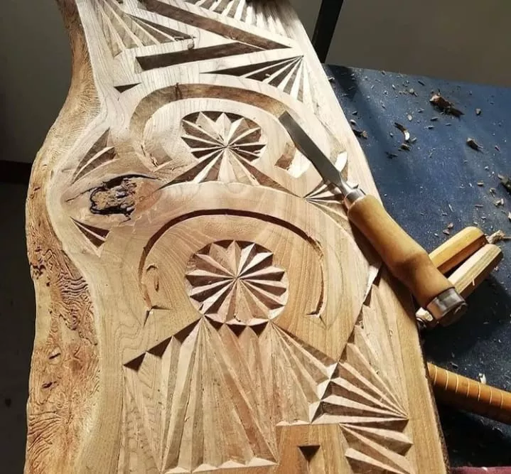 multimedia.normal.ab2989d7e2ca6115.637572736f5f616d616961315f6e6f726d616c2e77656270