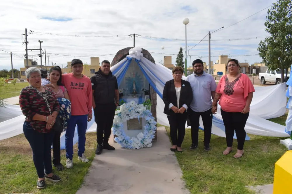 434273111_829454629209495_6646994963402806536_n