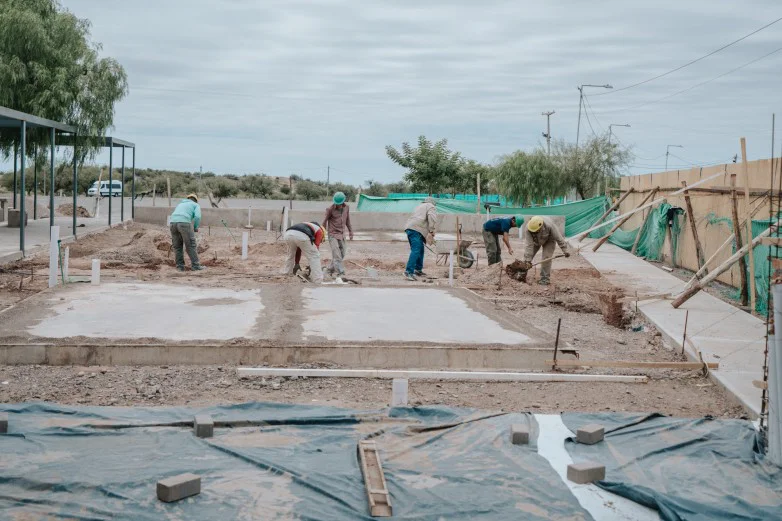 efb8bf9610b2441534785835bbeccf78_L