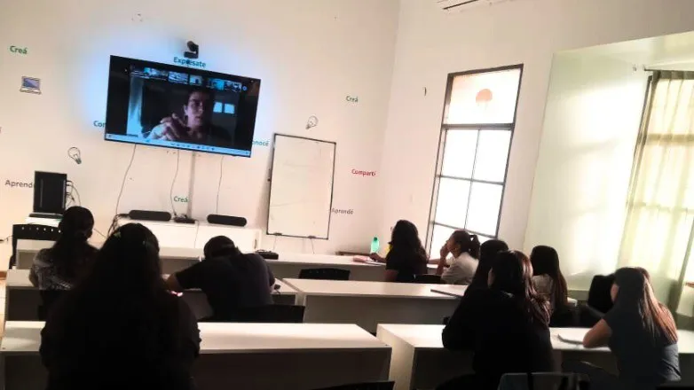 37516473e84b6fd943b36eb604ed90d8_L