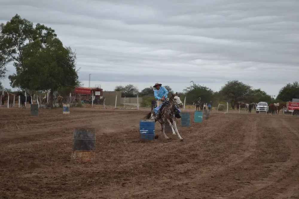 665928799_1381842637304022_1512535298580328911_n