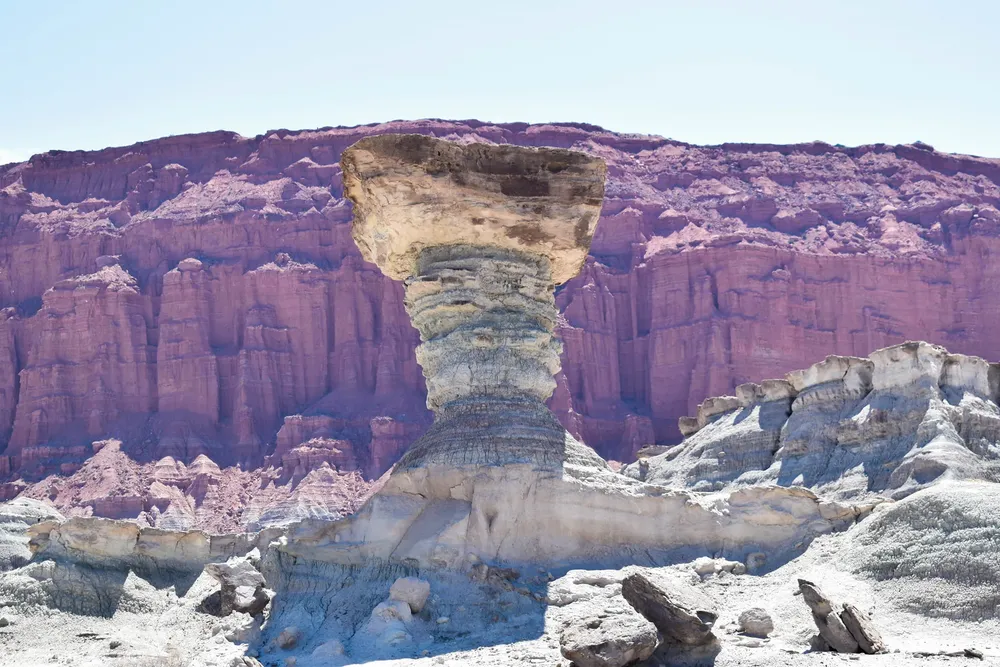 432734680_921236506668466_8708623104676417351_n