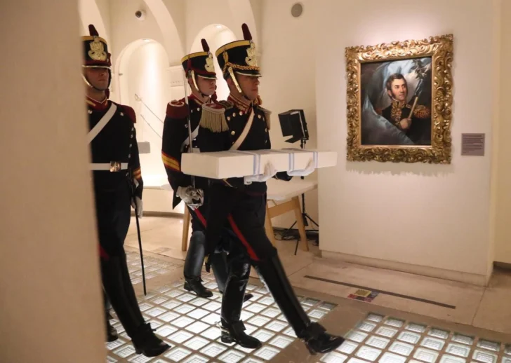 HAjtvEKWQAAMAbU-728x518