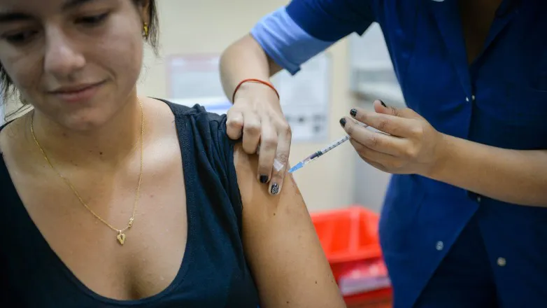 803fbc641546e265fc96dc4ba6621364_L