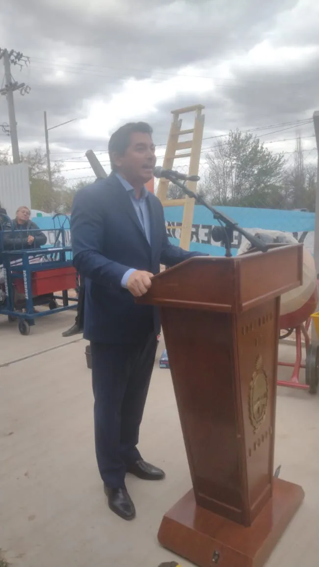 33bbb957-fc56-4f11-906f-75f6e5a23d72