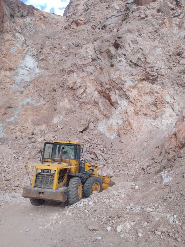 f768x1-397133_397260_5050