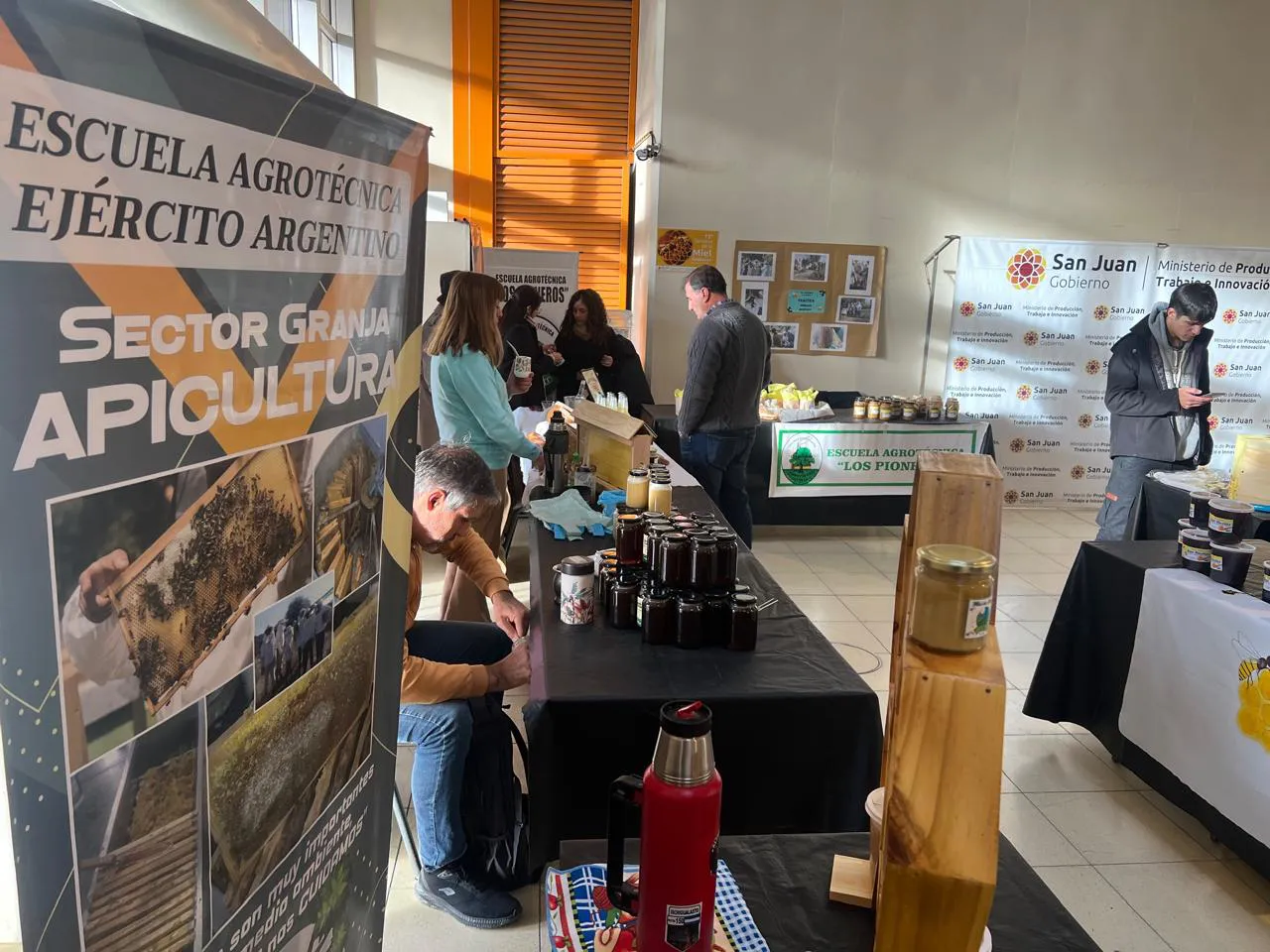 3ad09c16-3ea1-456c-84da-1fe5a8007007