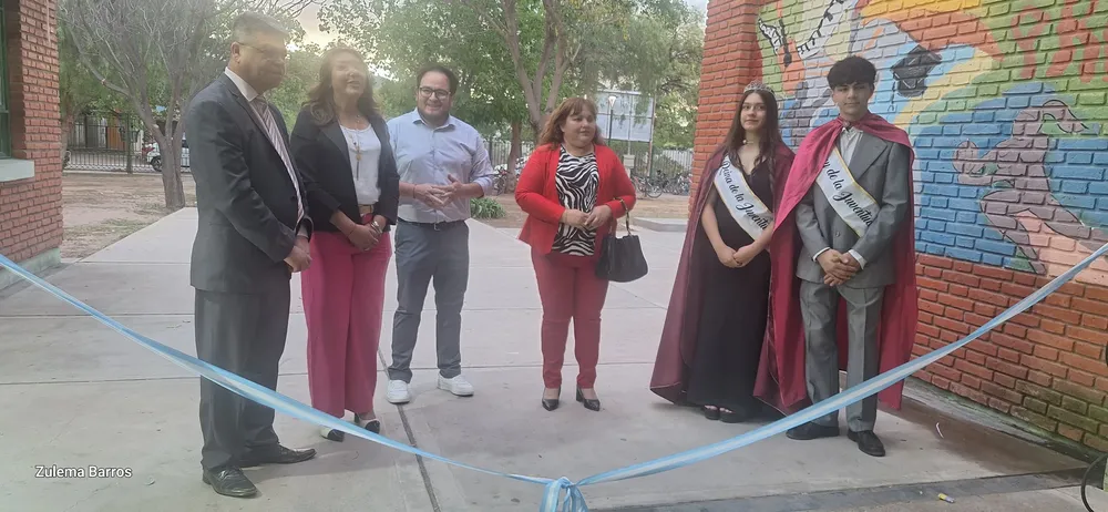 575113105_2226705001146523_4721774176167075508_n