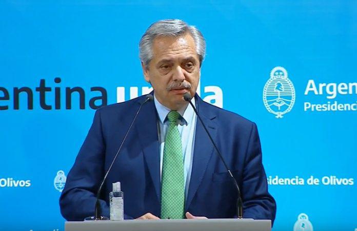 Conferencia-Alberto-Fernandez01-696x451