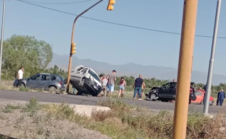 3056164b-53d3-4552-be27-8a7bcaad31c4-728x448