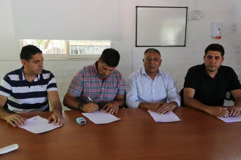 f768x1-316654_316781_5050