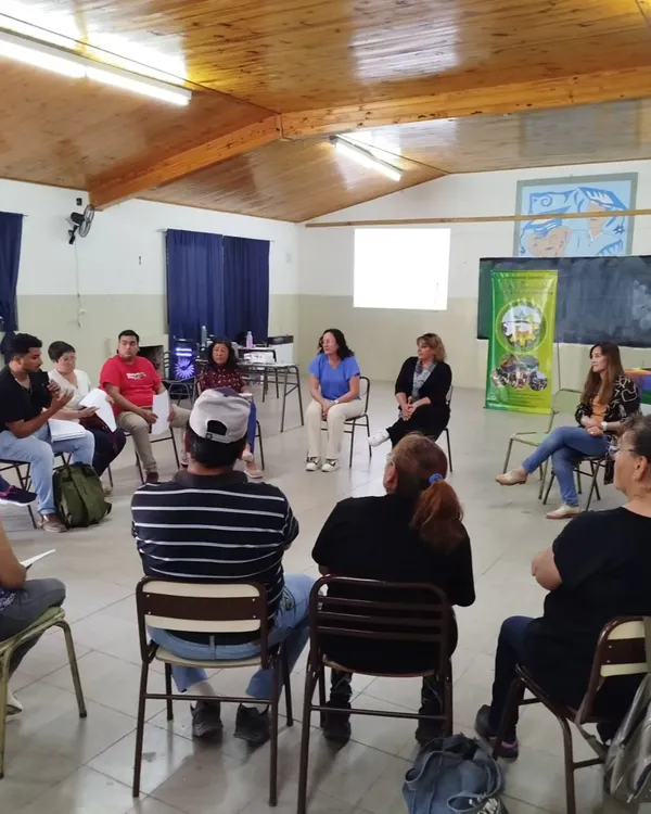 fea8fe26-4b0c-4f72-94c4-7c788088a4e9