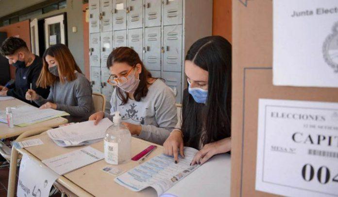 elecciones-paso-presidentes-de-mesa-urna-696x405