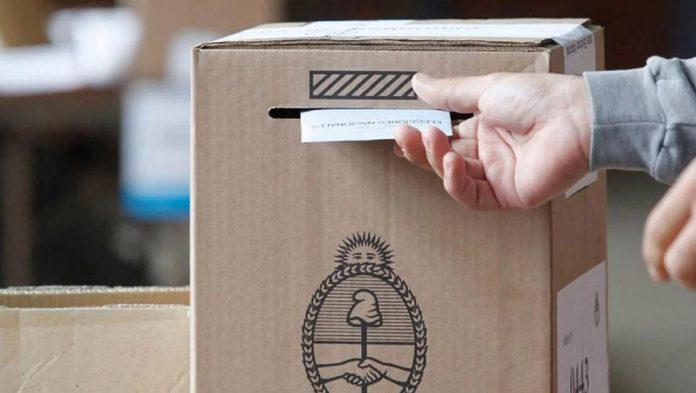 Elecciones_urna-696x393