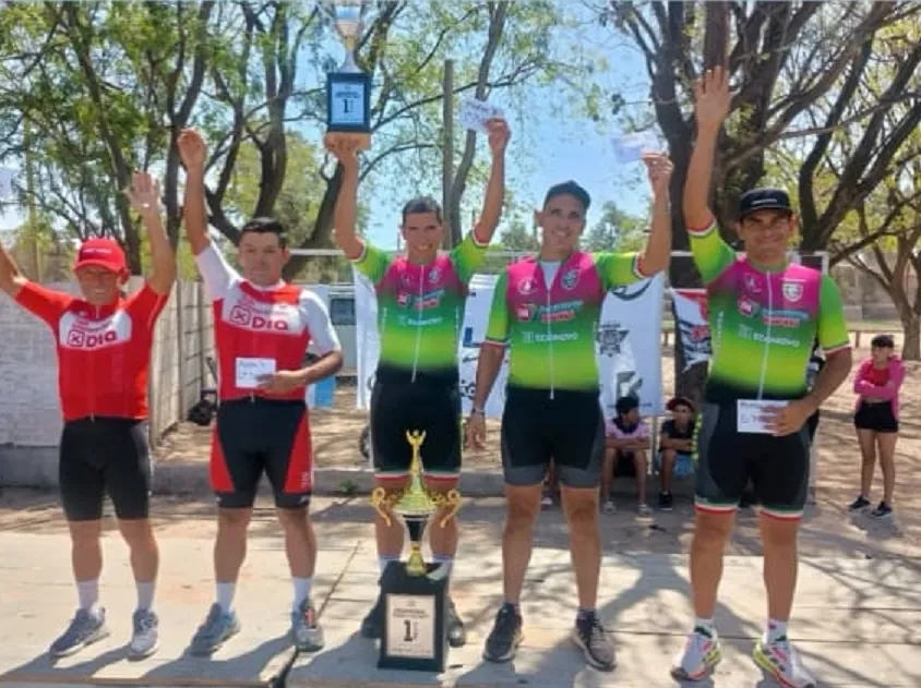 75267a5b-8c09-4c3a-af18-2c8850f600a8