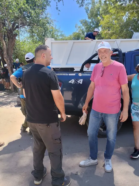 840485bf-8d55-4032-8a62-898c5dd95352