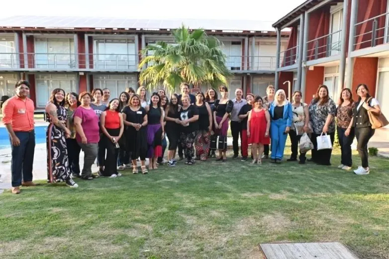 e2800f18bc5924e93448e4d9a1f8a660_L