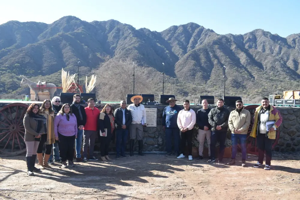 452041844_898298302325127_4637077274271462947_n