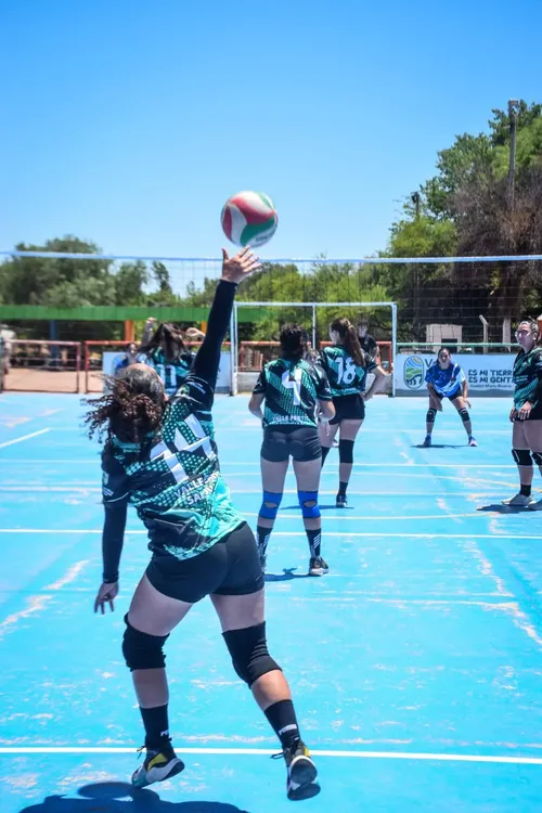 582960565_1269383055216648_1304830089150935325_n