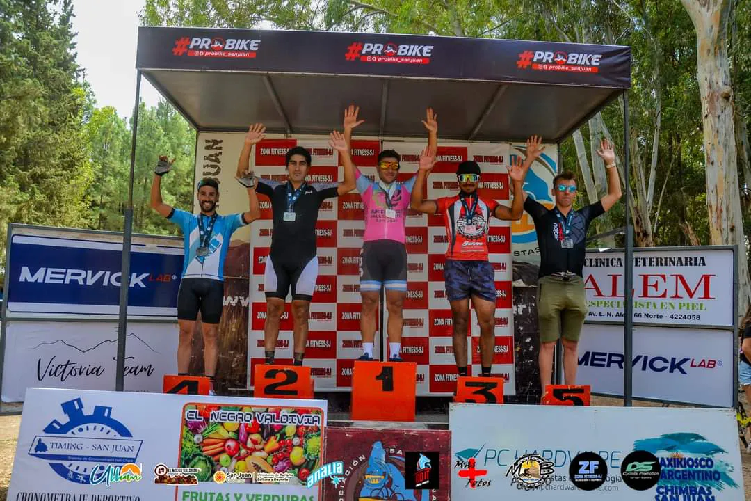 ce1ca898-2371-4cc3-836e-9732660acf23