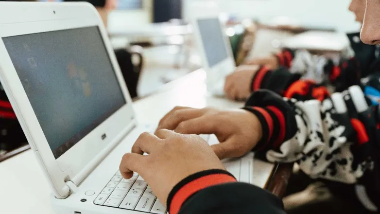 05d317456f082d293f359127e04a47ef_L (1)