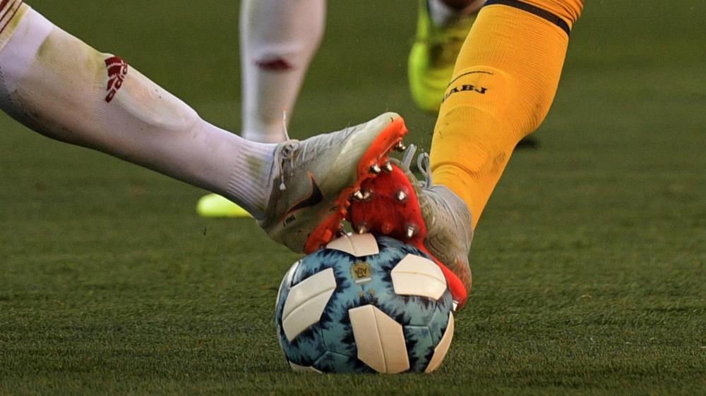 pies-piernas-pelota-futbol-argentino-river-plate-boca-juniors-superliga-01092019_uzgg4r4sywg81nzemt6emni07