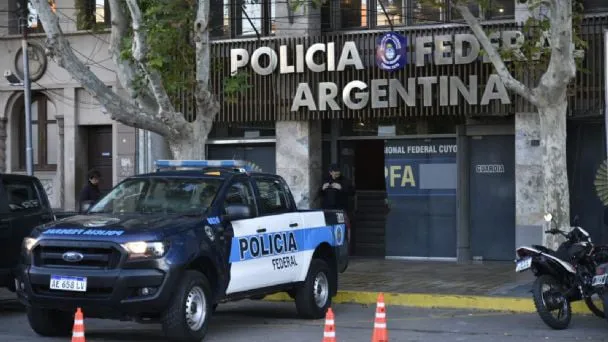 f608x342-371614_401337_15