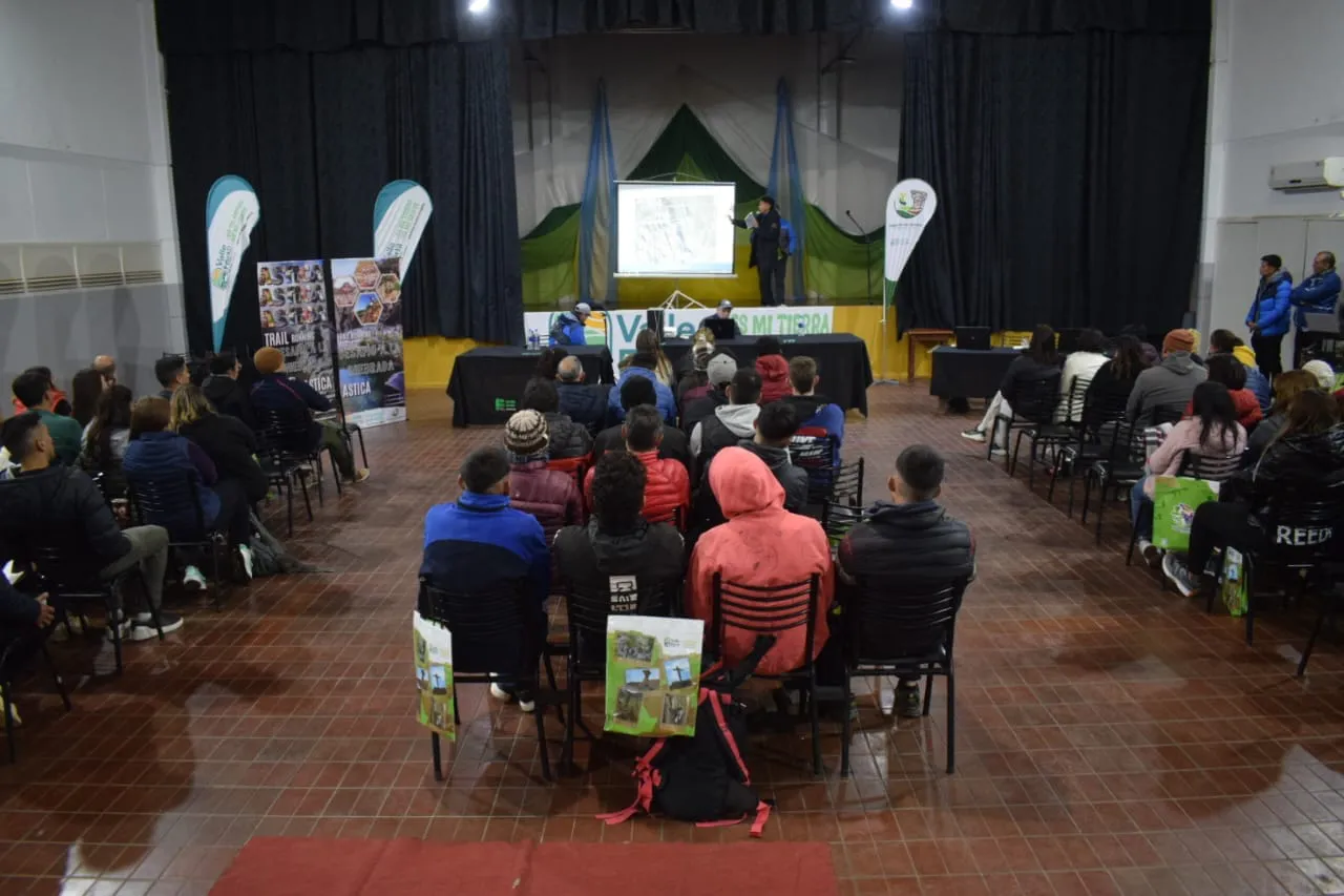 450630956_893990559422568_5282775131405916076_n