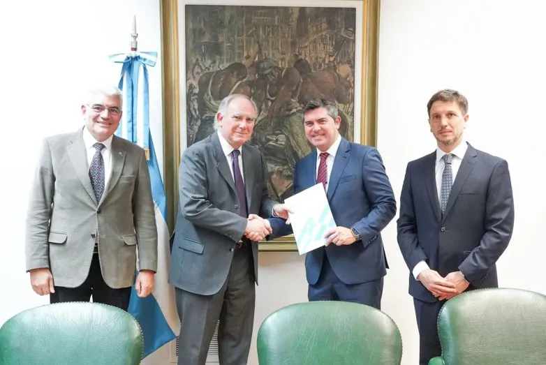 66f529c915f0843c67e312362287a865_L