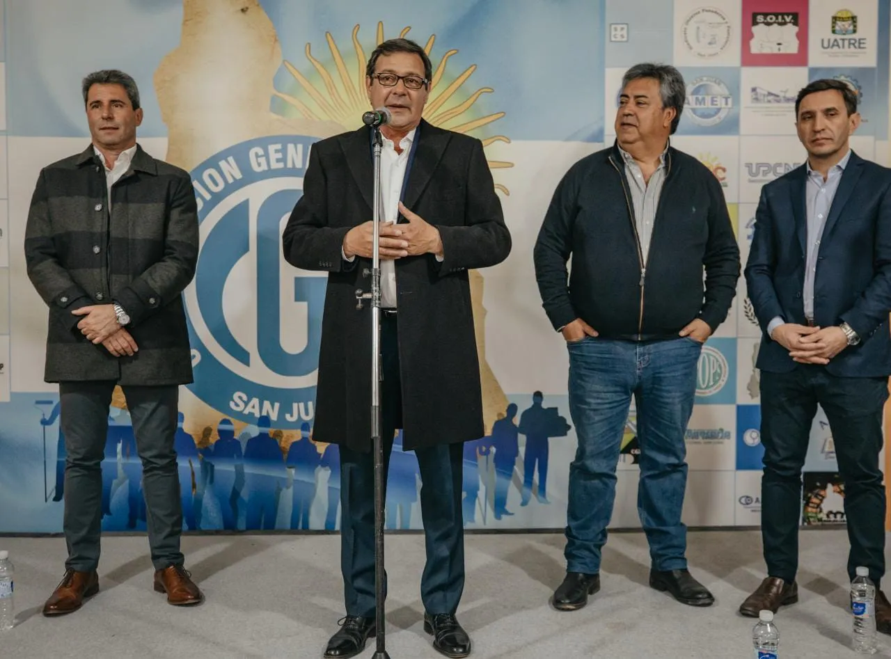 ef8aa5b7-04d2-4648-ab8f-b28389fea682