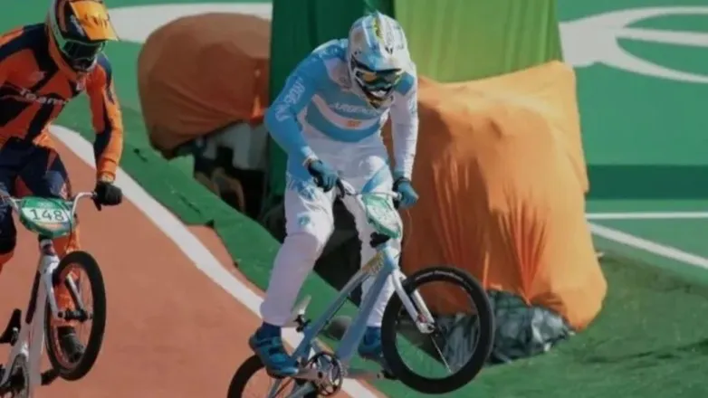 111631865b50f9419f5de319887105f9_L