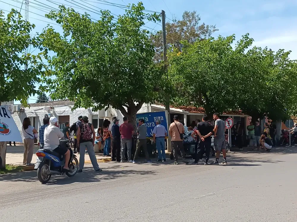 ae39a1c2-594f-4a37-b97f-d860e6c8e969