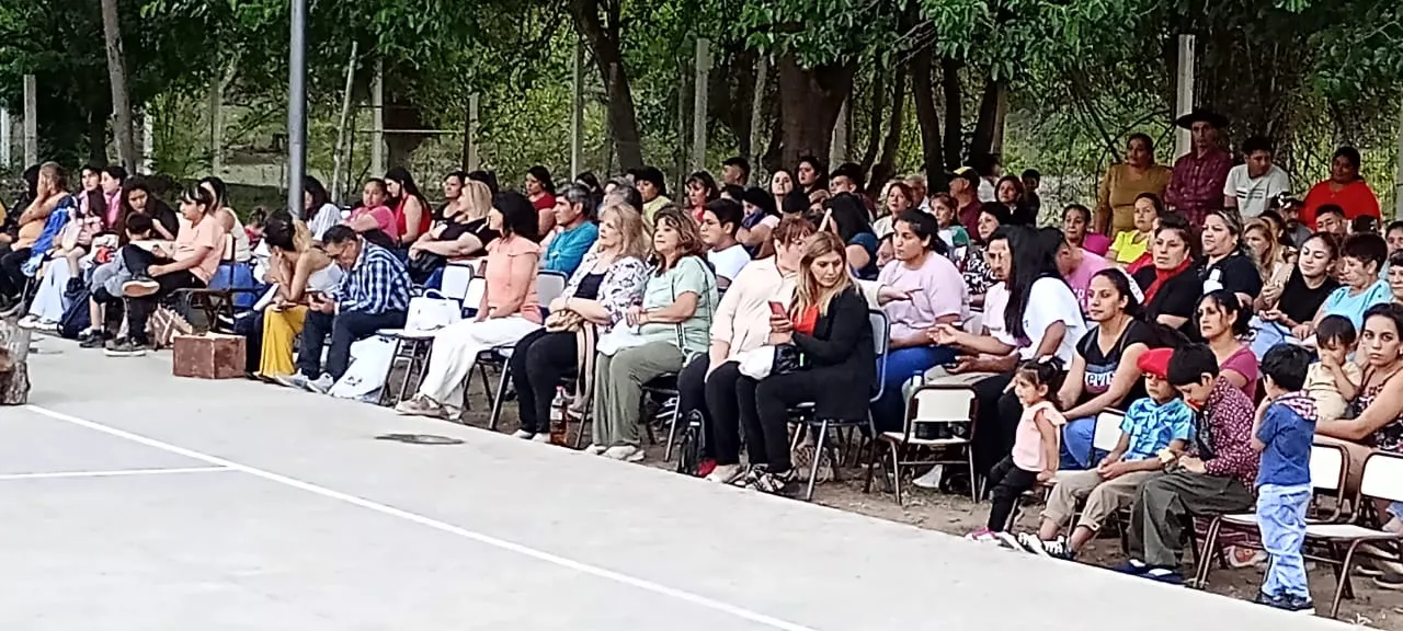 660f88f0-f5c2-48f1-bc24-84d83a6558b0