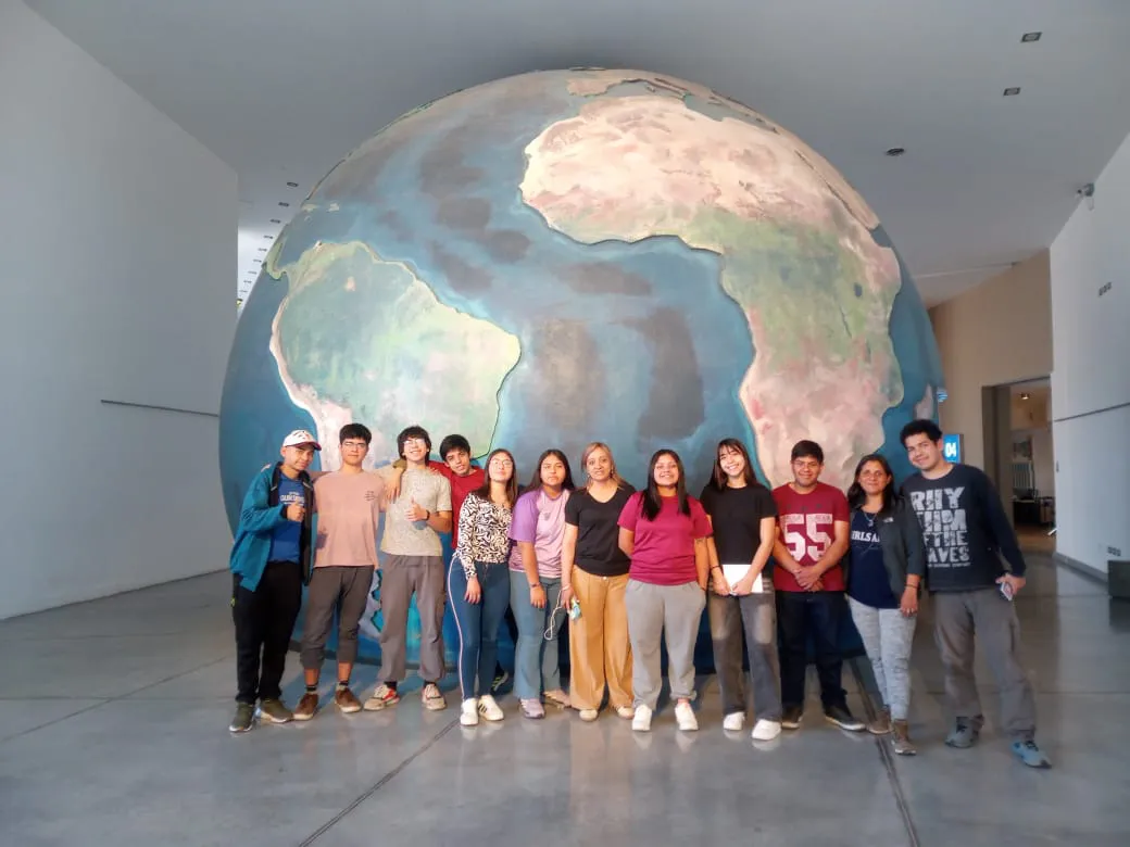 553666061_1296909505558959_2675711757667308743_n