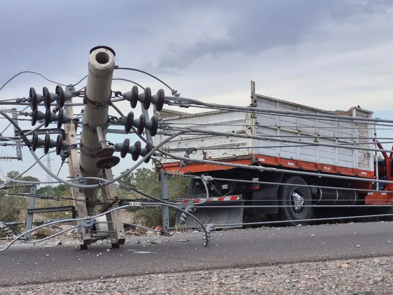 whatsapp-image-2025-11-24-at-184351