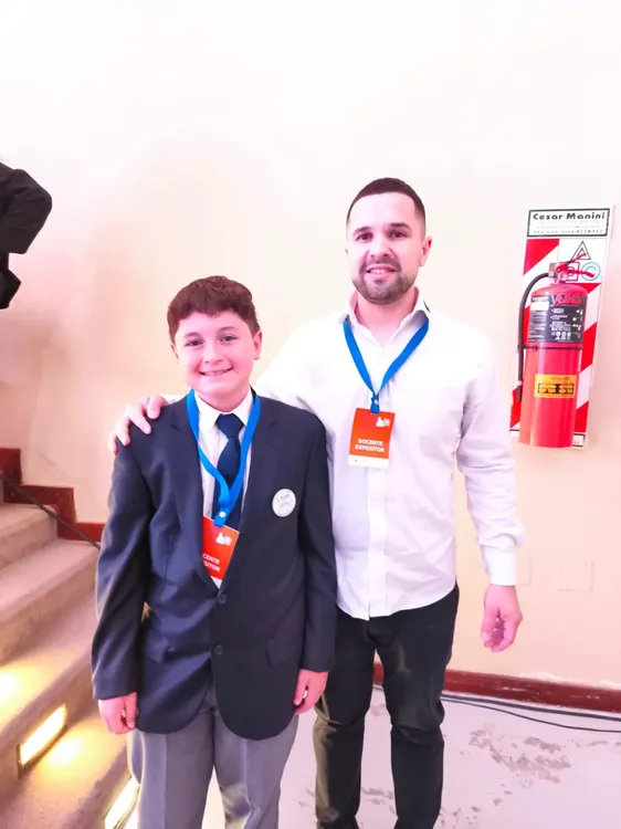 f5889c6c-4b67-47cf-86be-560d830a6495