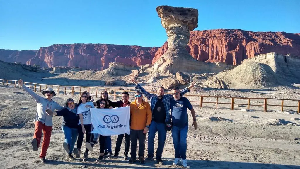 53006897960_da015721e4_b