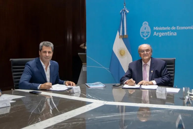 01b41bc70cd698d6a5ba960b9c460f60_L